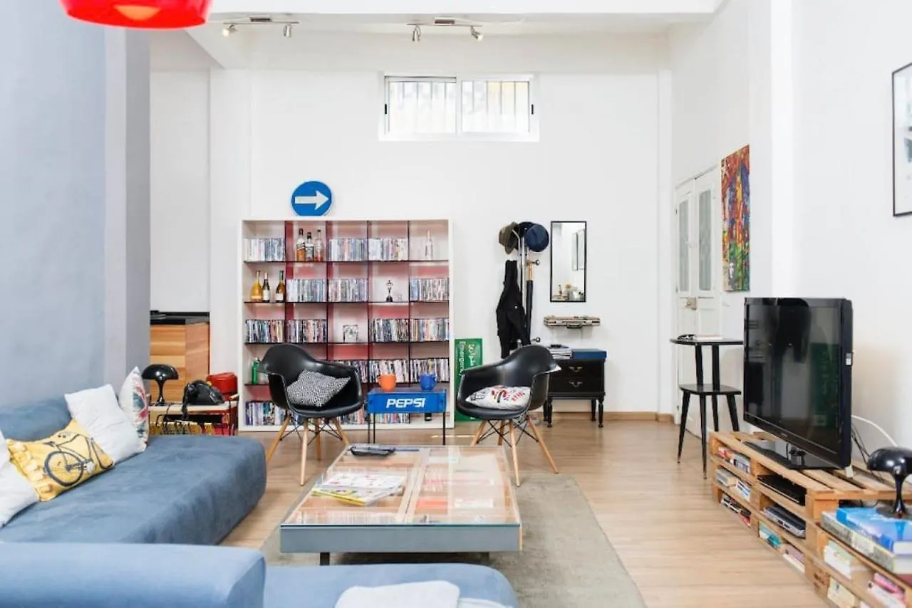 Bright Architect Home In Badawi With Rooftop بيروت شقة
